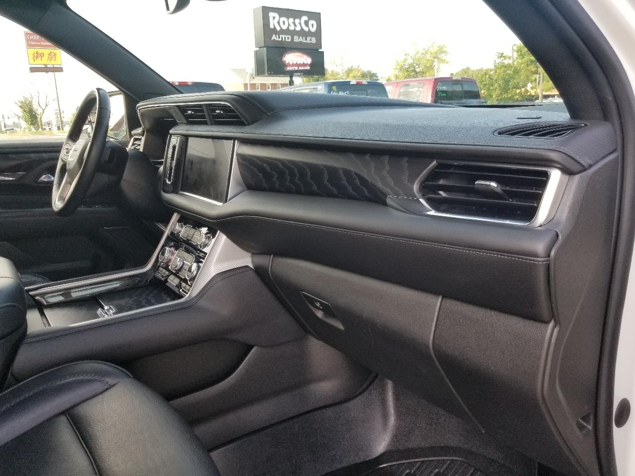 GMC Yukon 4WD 4dr Denali 2023