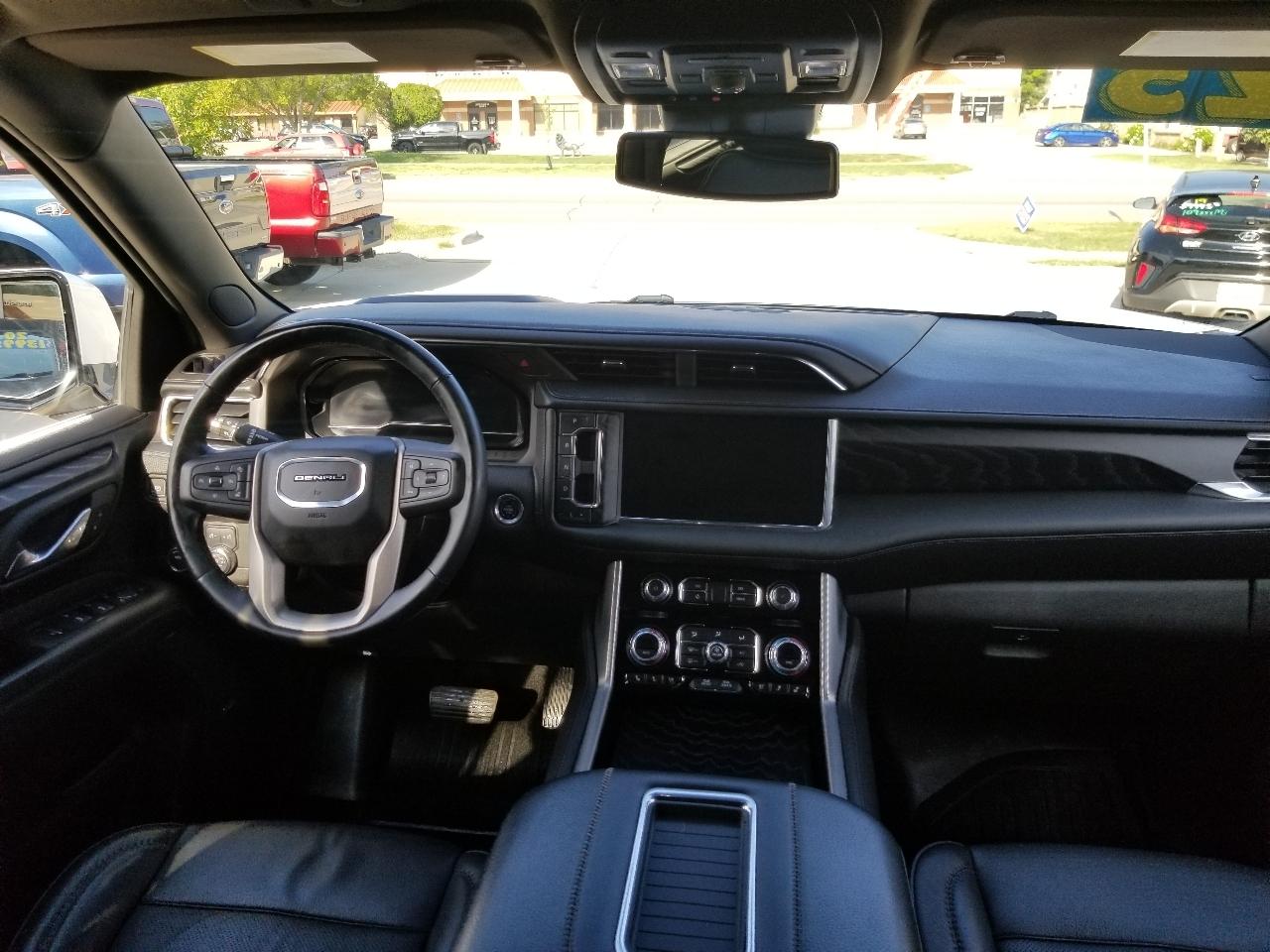 GMC Yukon 4WD 4dr Denali 2023