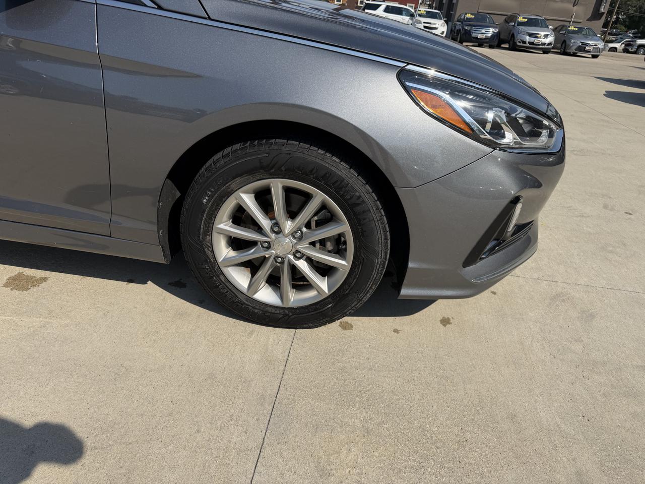 Hyundai Sonata SE 2.4L 2018