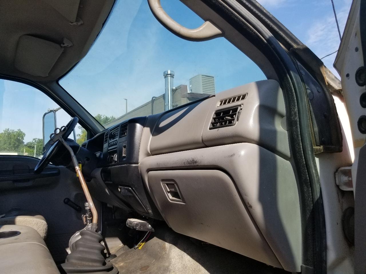 Ford F-650 SD  2000