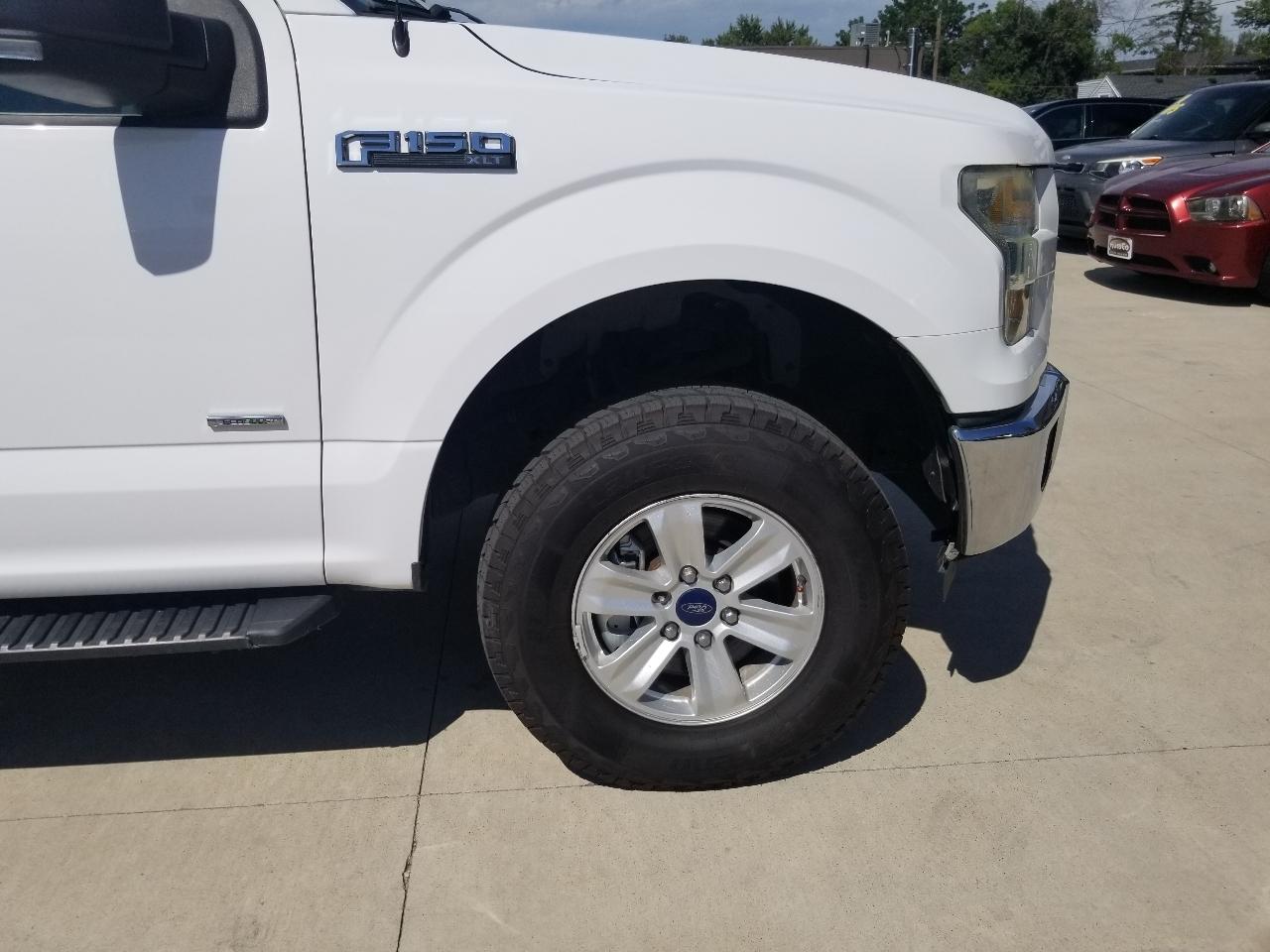 Ford F-150 4WD SuperCrew 145" FX4 2015