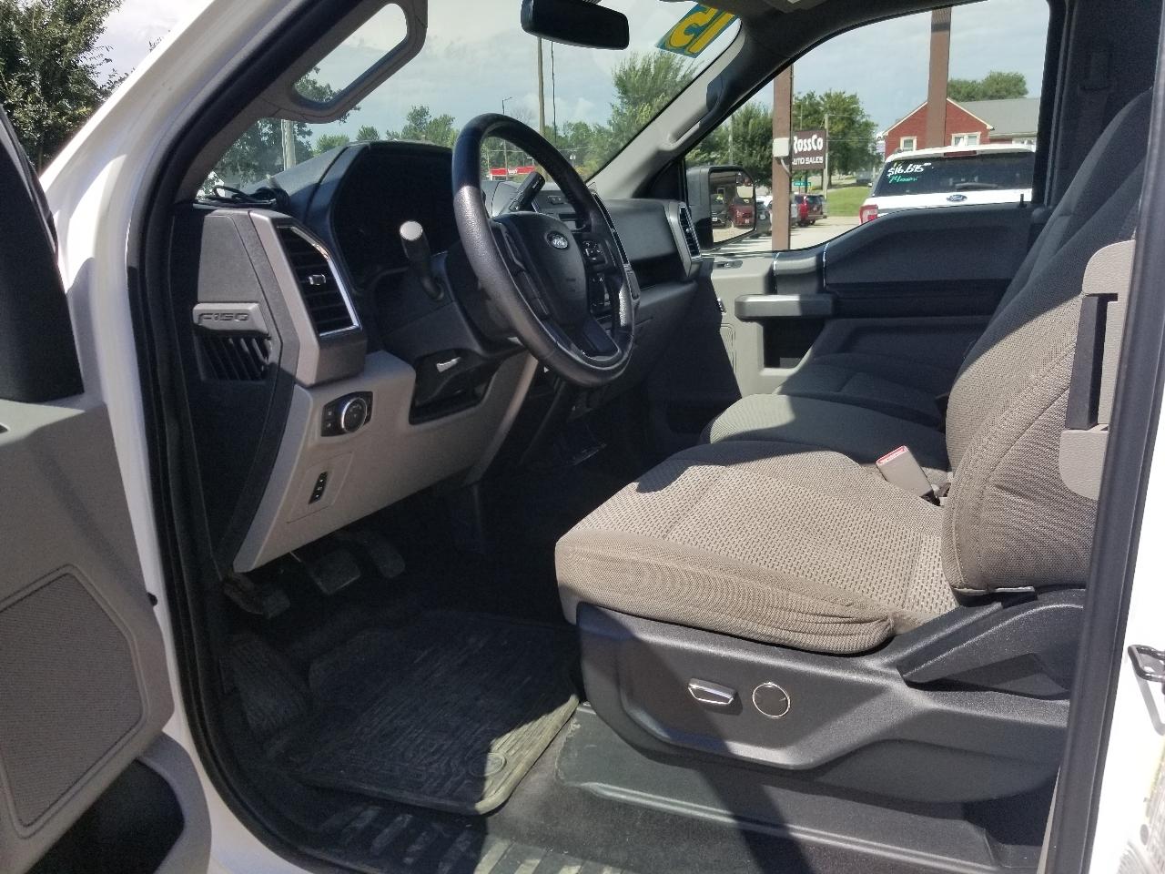 Ford F-150 4WD SuperCrew 145" FX4 2015