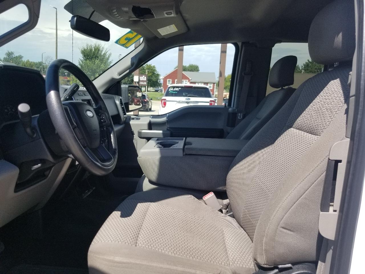 Ford F-150 4WD SuperCrew 145" FX4 2015