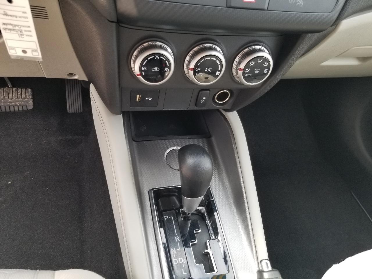 Mitsubishi Outlander Sport ES 2.0 CVT 2021
