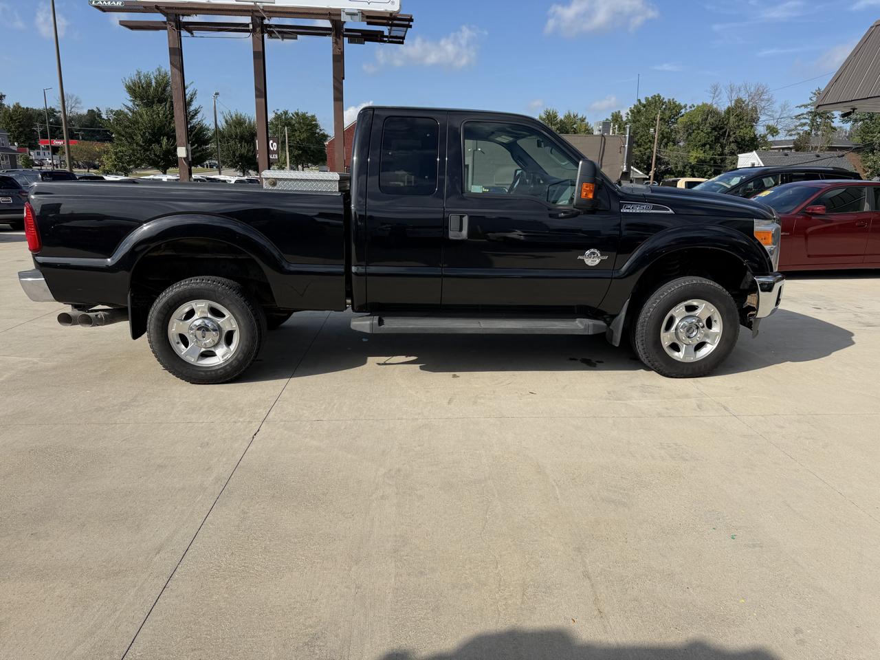 Ford Super Duty F-250 SRW XLT 4WD SuperCab 6.75' Box 2014