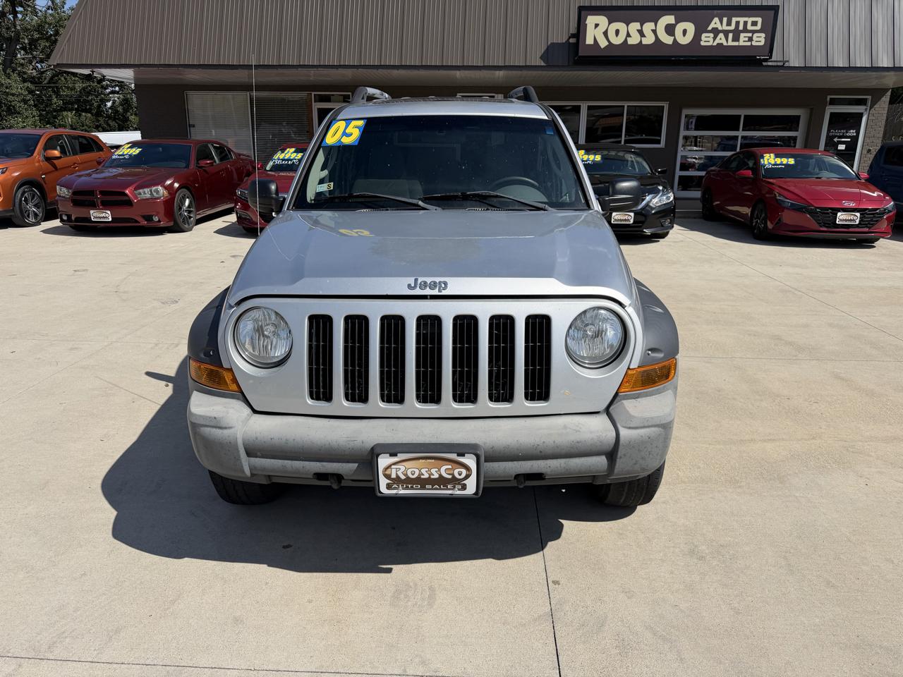 Jeep Liberty 4dr Renegade 4WD 2005