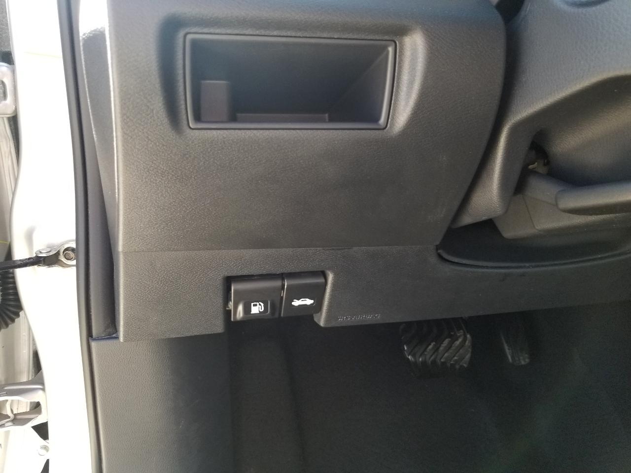 Nissan Versa SV CVT 2021
