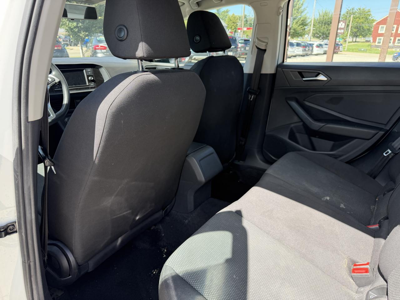 Volkswagen Jetta R-Line Auto w/SULEV 2019