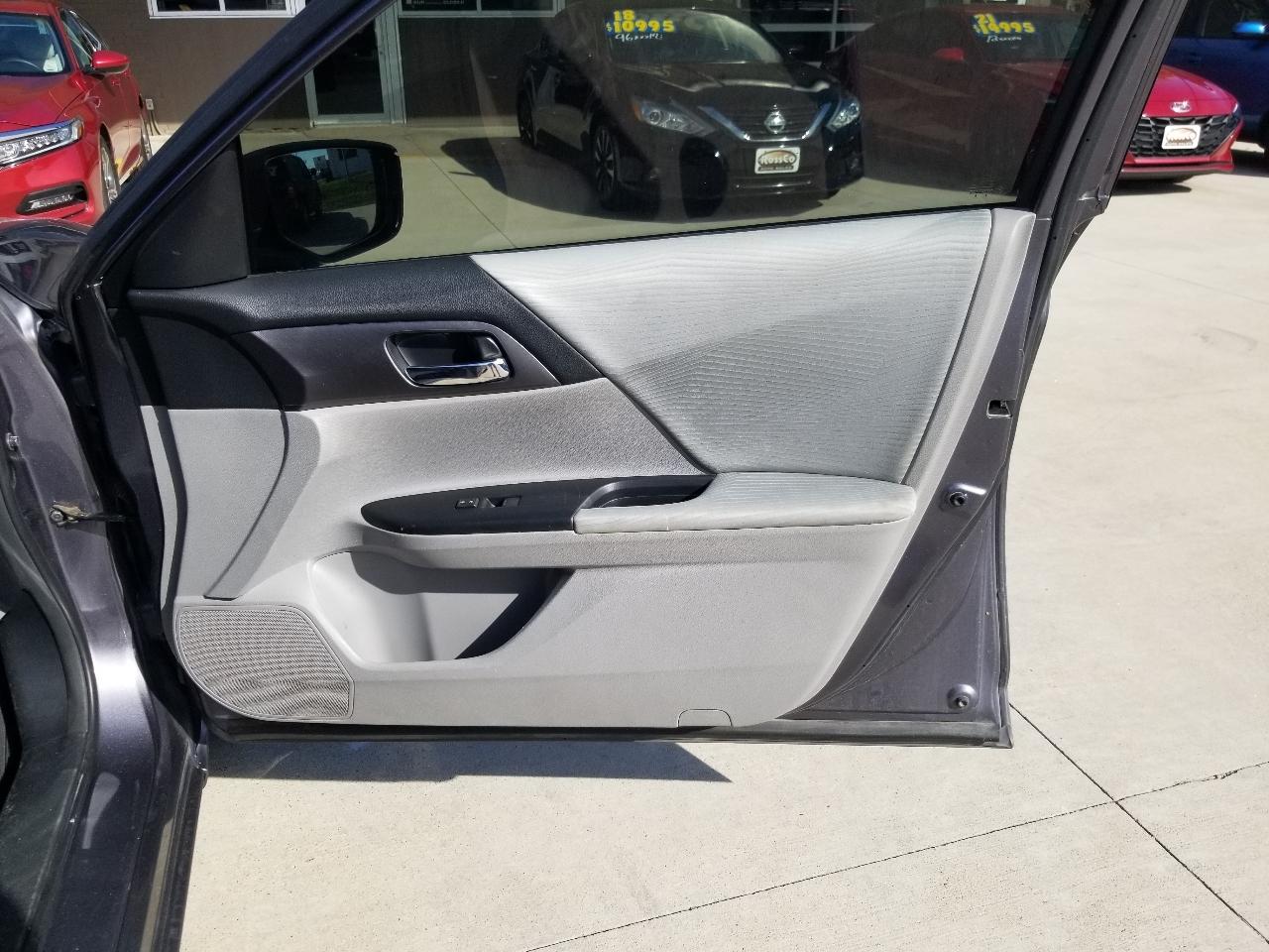 Honda Accord Sedan 4dr I4 CVT LX 2014