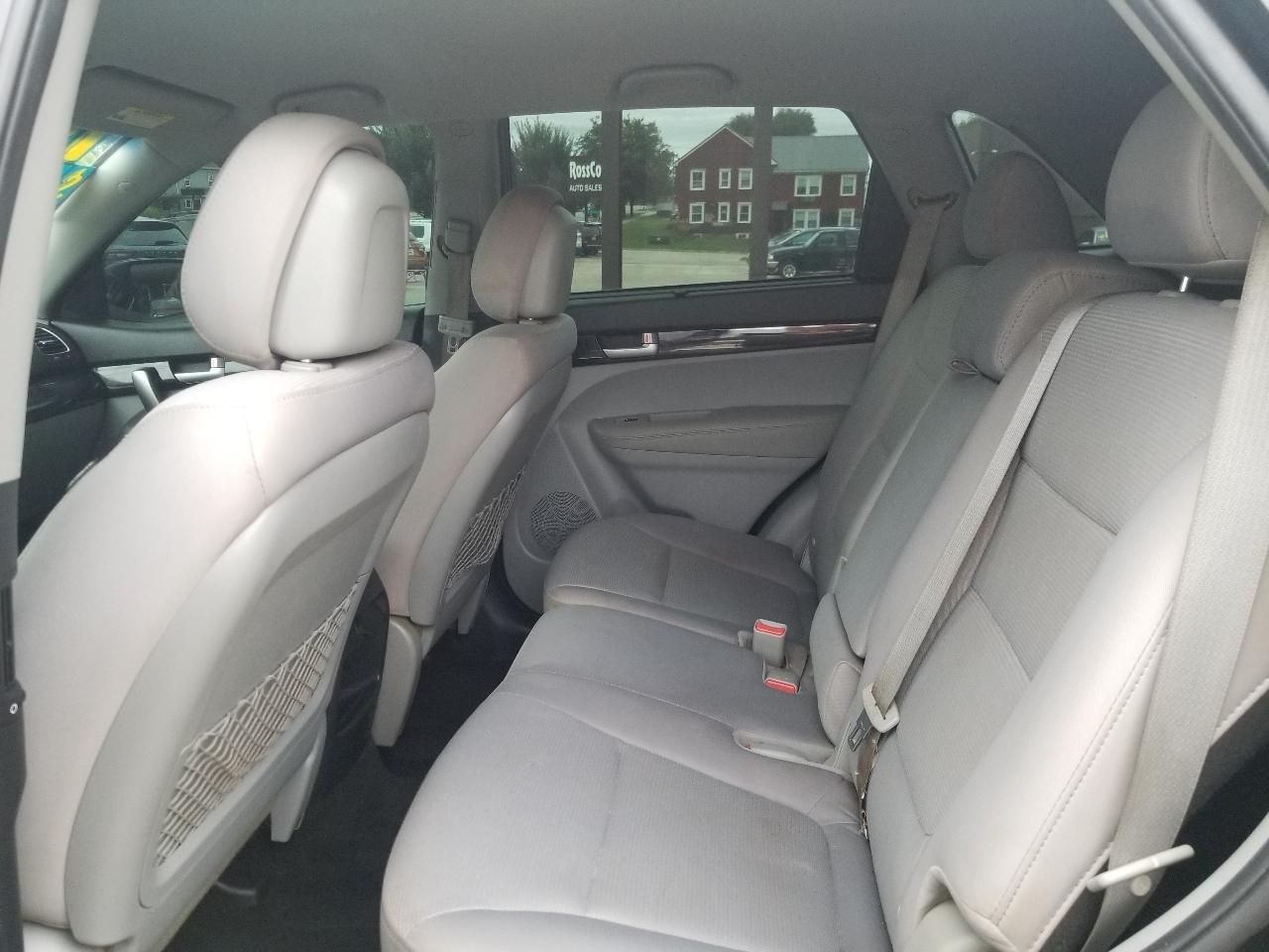 Kia Sorento AWD 4dr I4 LX 2015