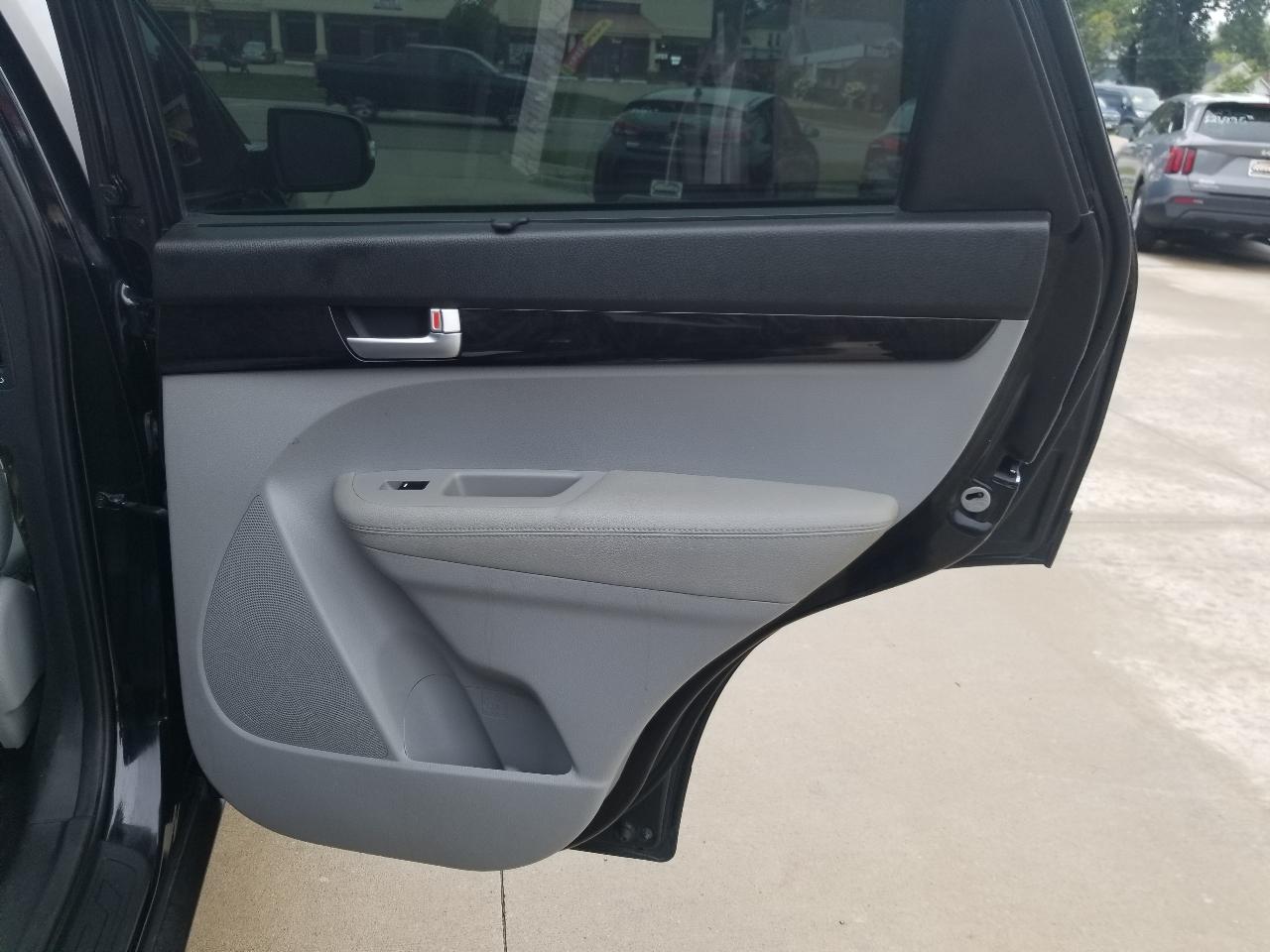 Kia Sorento AWD 4dr I4 LX 2015
