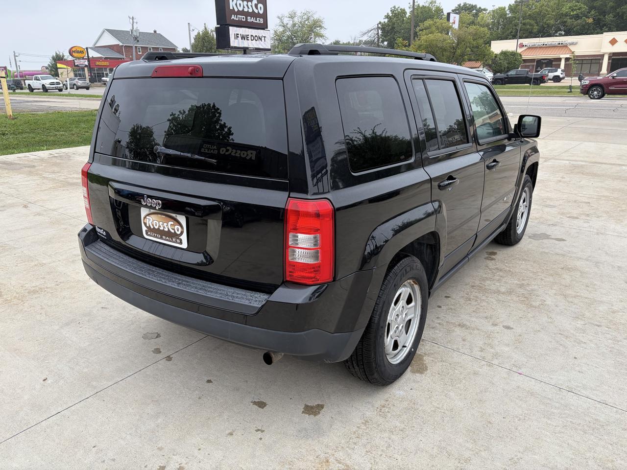 Jeep Patriot FWD 4dr Sport 2015