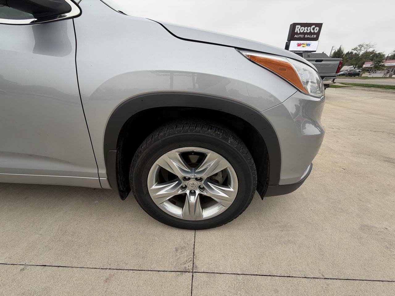 Toyota Highlander AWD 4dr V6 Limited (Natl) 2014