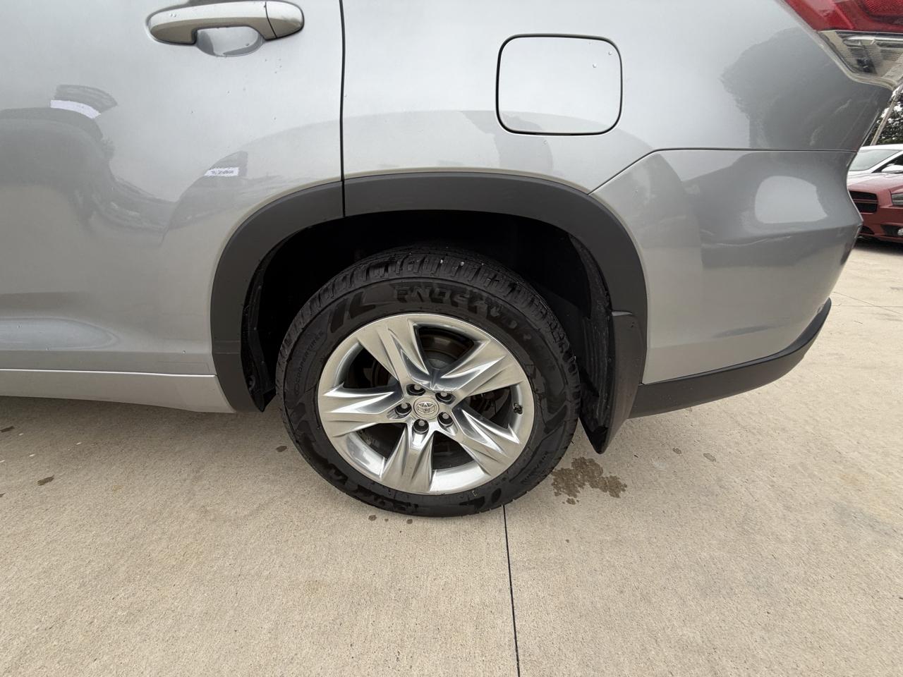 Toyota Highlander AWD 4dr V6 Limited (Natl) 2014