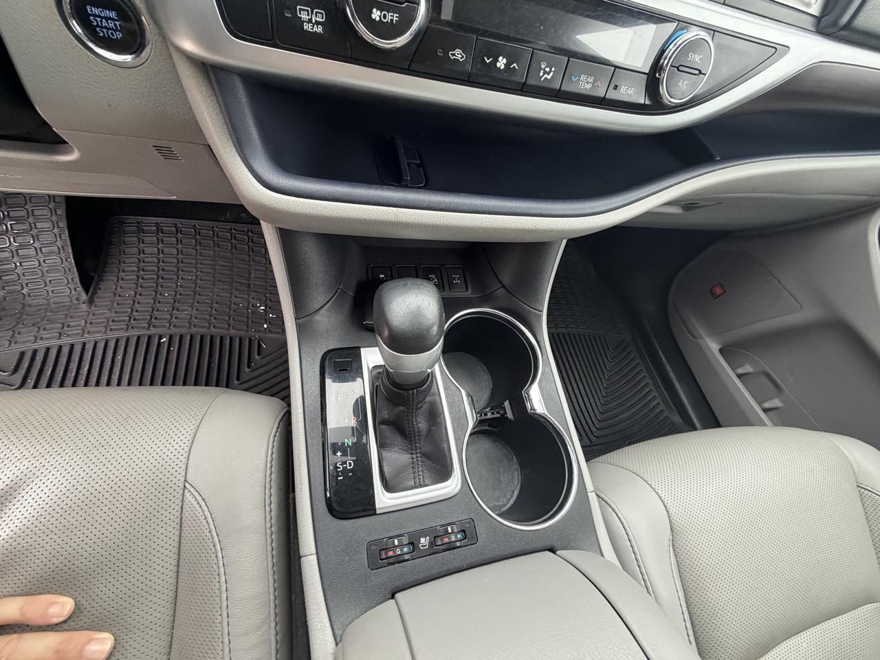 Toyota Highlander AWD 4dr V6 Limited (Natl) 2014