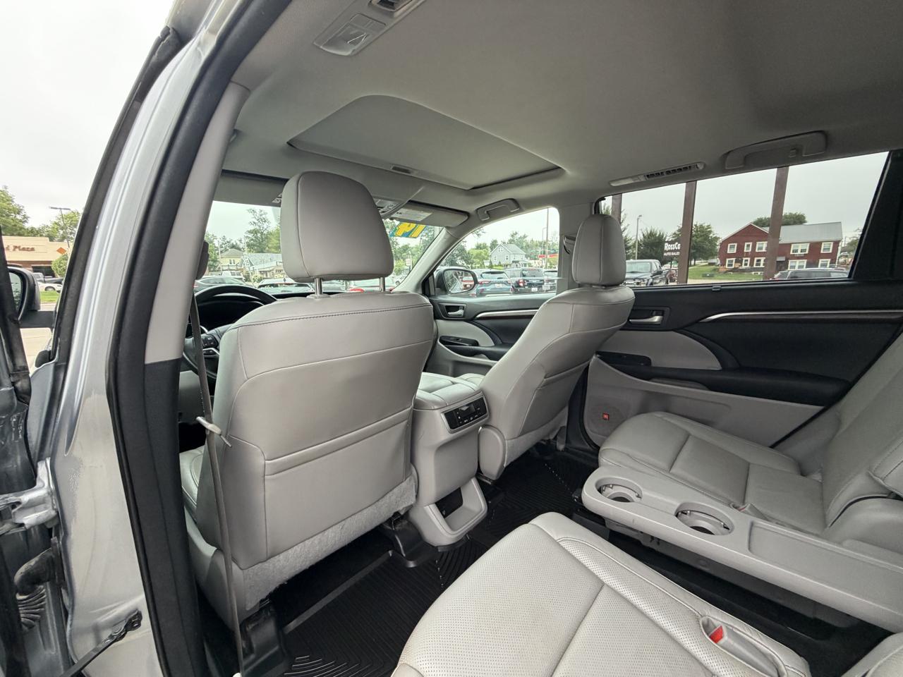 Toyota Highlander AWD 4dr V6 Limited (Natl) 2014