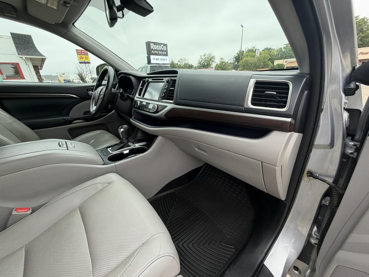 Toyota Highlander AWD 4dr V6 Limited (Natl) 2014