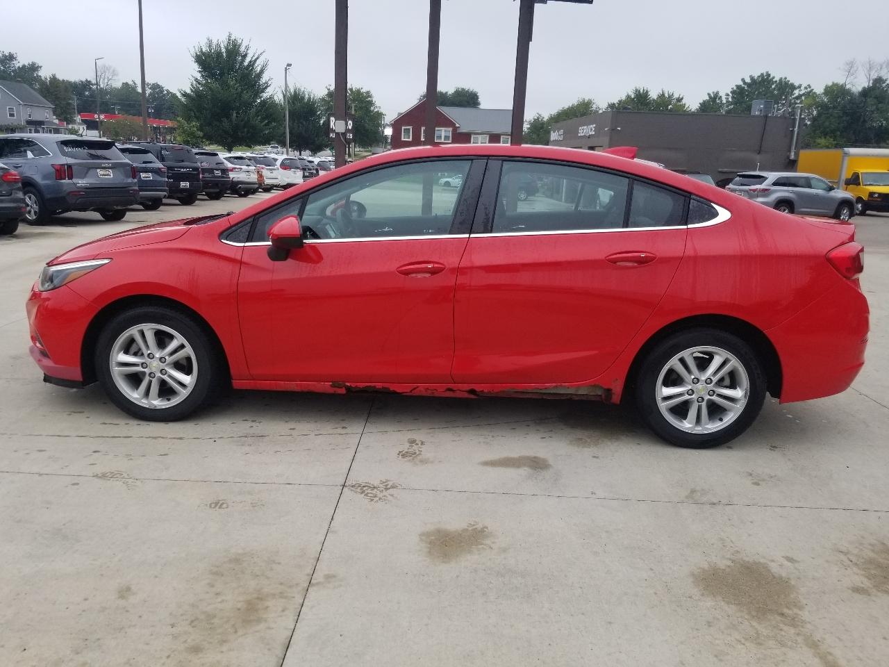 Chevrolet Cruze 4dr Sdn 1.4L LT w/1SD 2017
