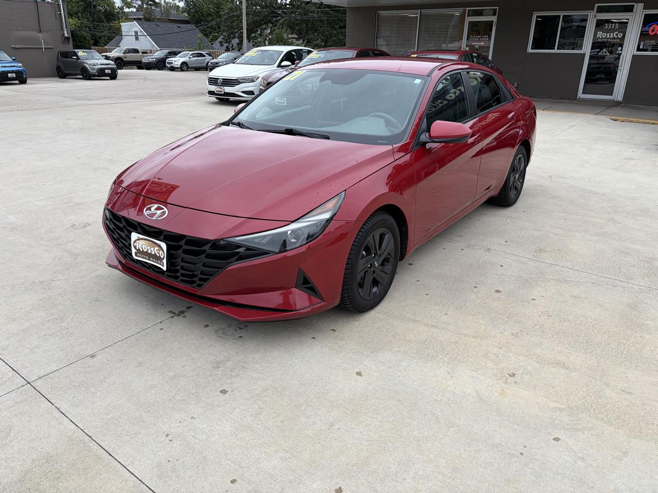 Hyundai Elantra SEL IVT *Ltd Avail* 2021