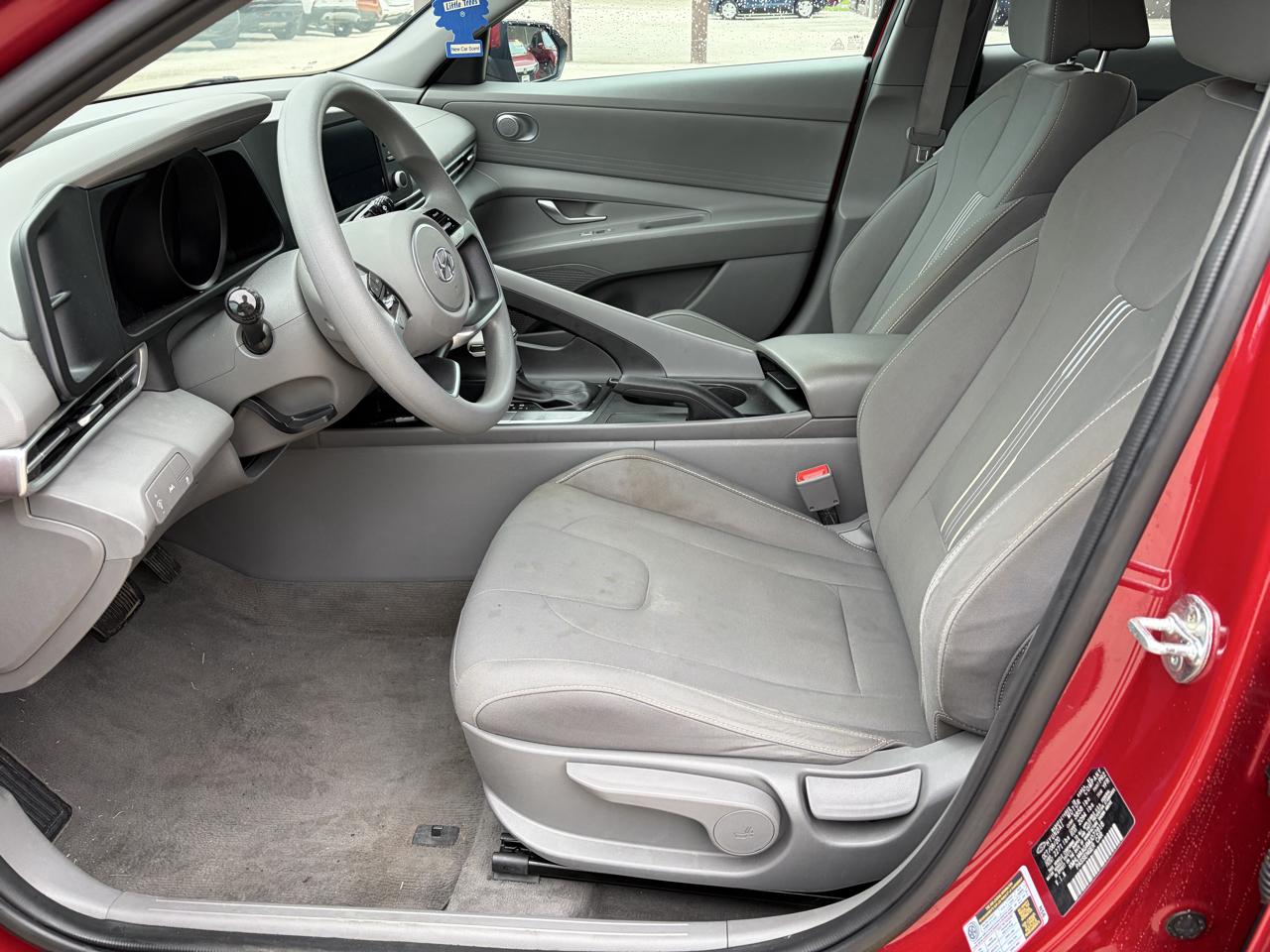 Hyundai Elantra SEL IVT *Ltd Avail* 2021