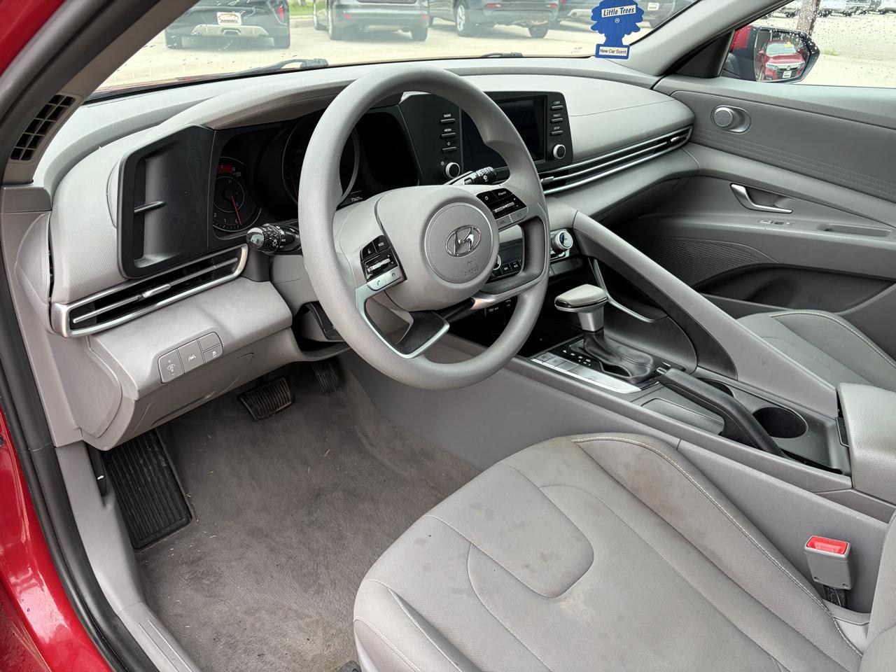 Hyundai Elantra SEL IVT *Ltd Avail* 2021