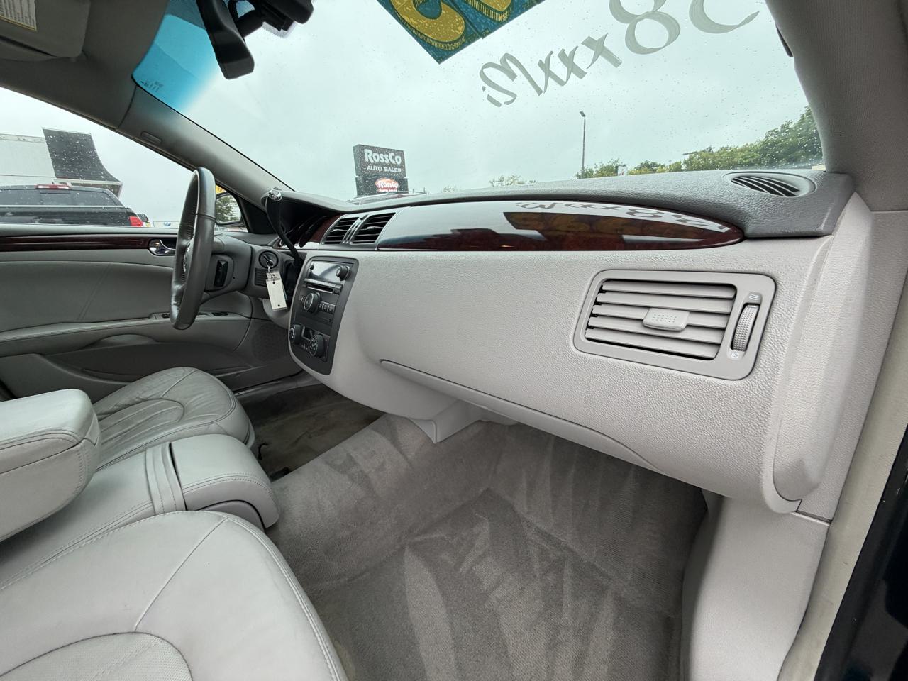 Buick Lucerne 4dr Sdn V6 CXL 2008