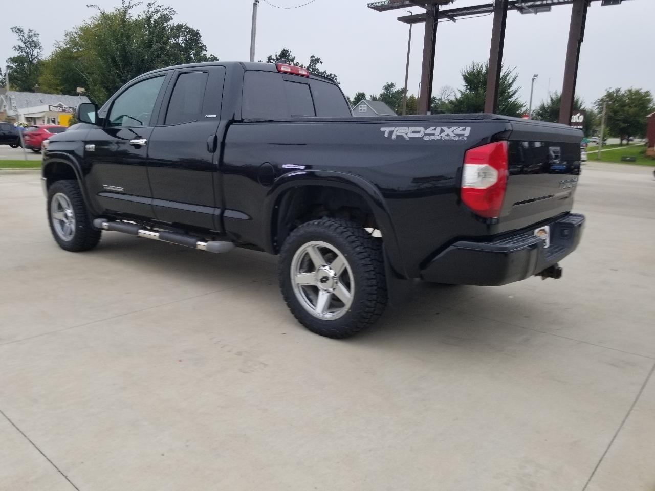 Toyota Tundra 4WD Limited Double Cab 6.5' Bed 5.7L (Natl) 2020