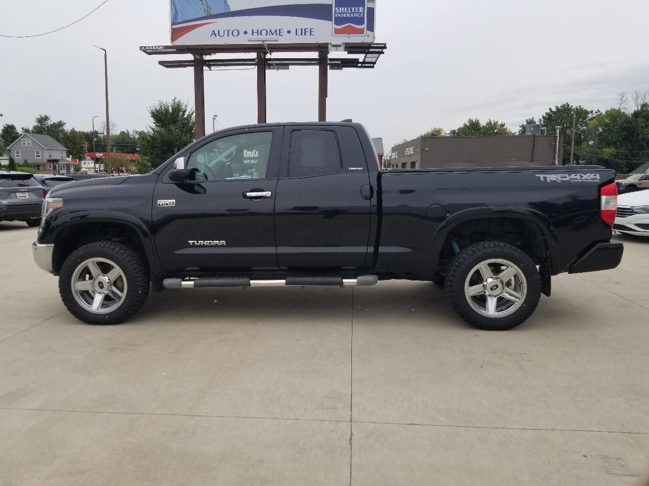 Toyota Tundra 4WD Limited Double Cab 6.5' Bed 5.7L (Natl) 2020