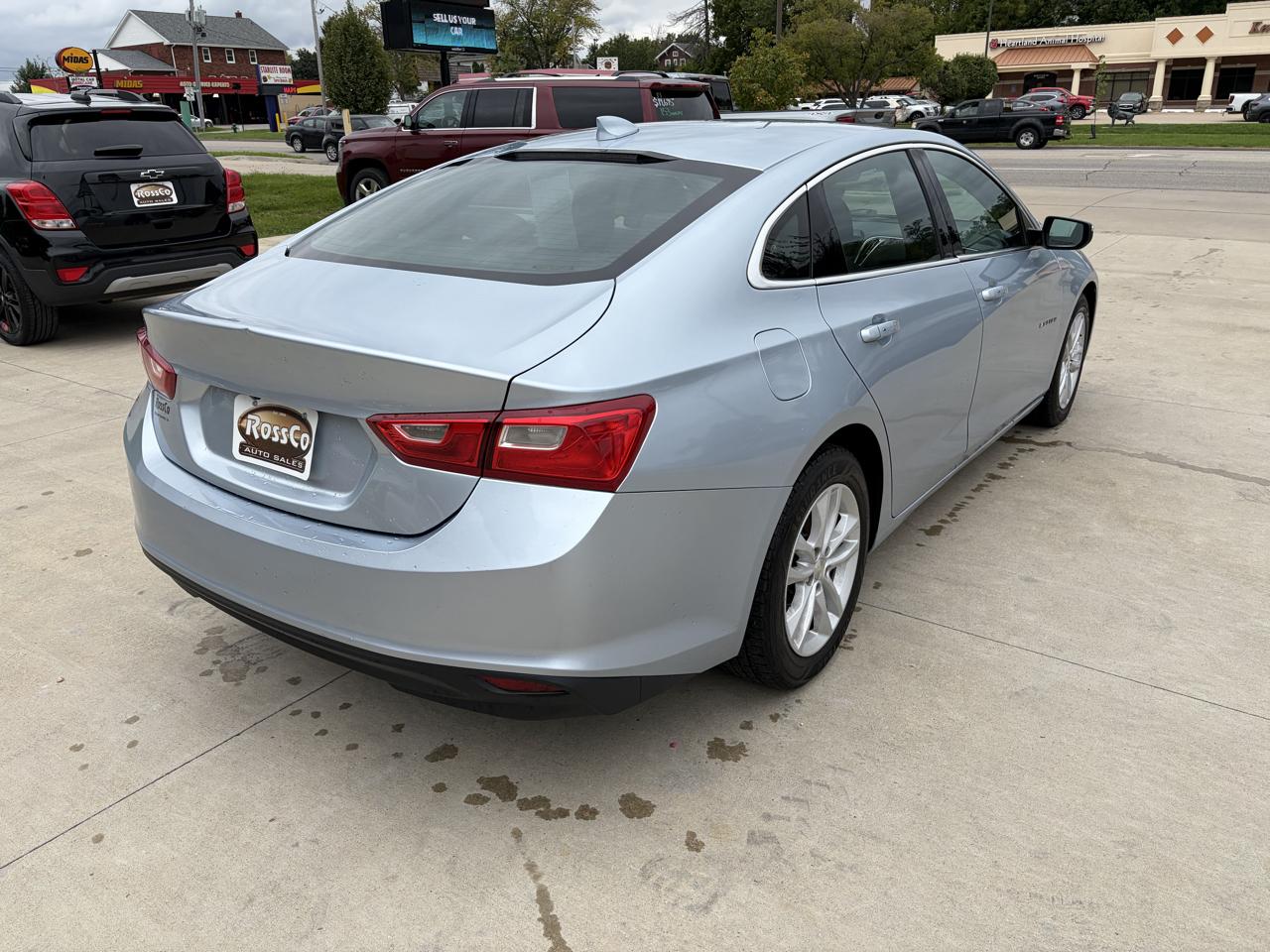 Chevrolet Malibu 4dr Sdn LT w/1LT 2017