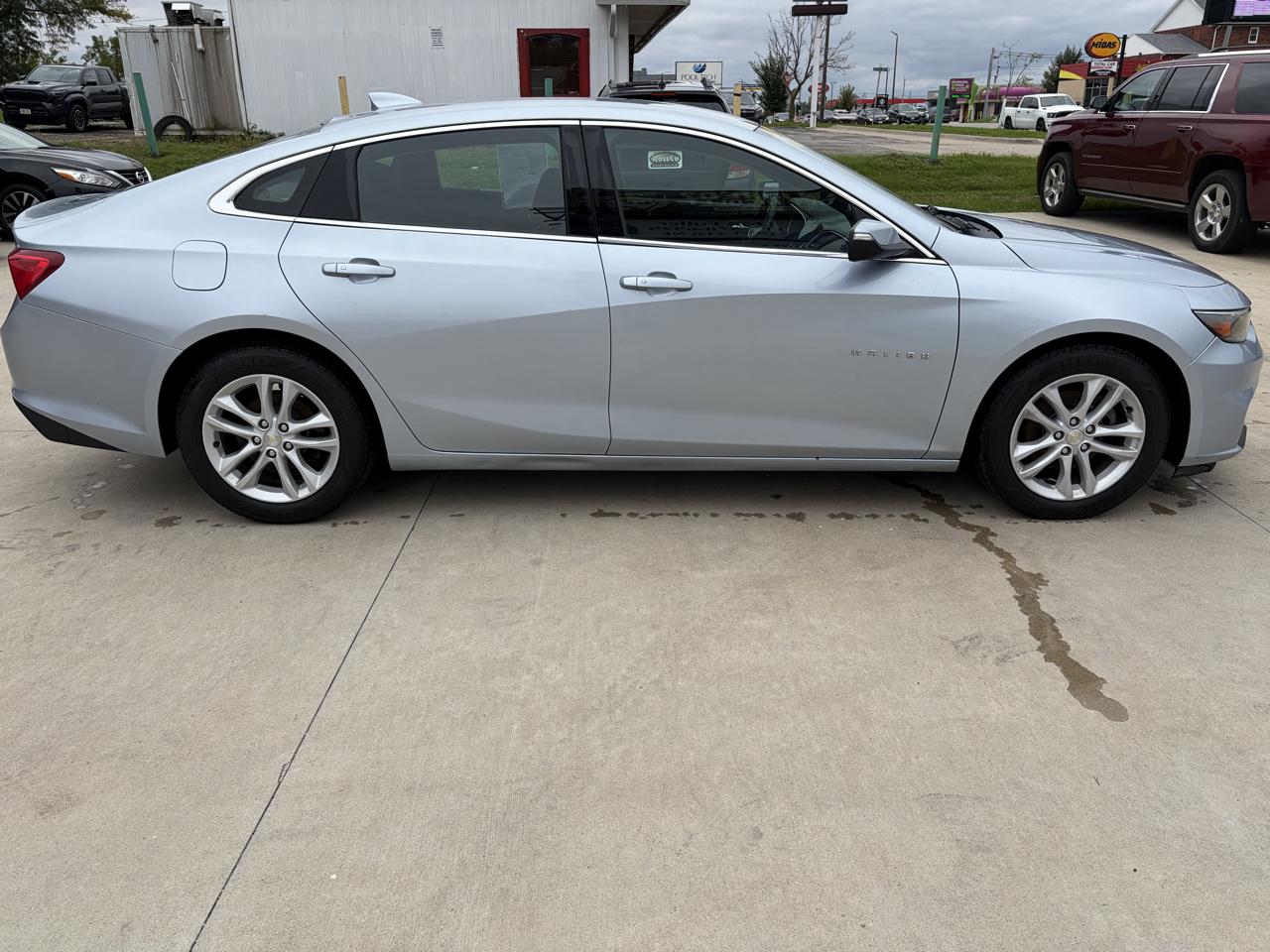 Chevrolet Malibu 4dr Sdn LT w/1LT 2017