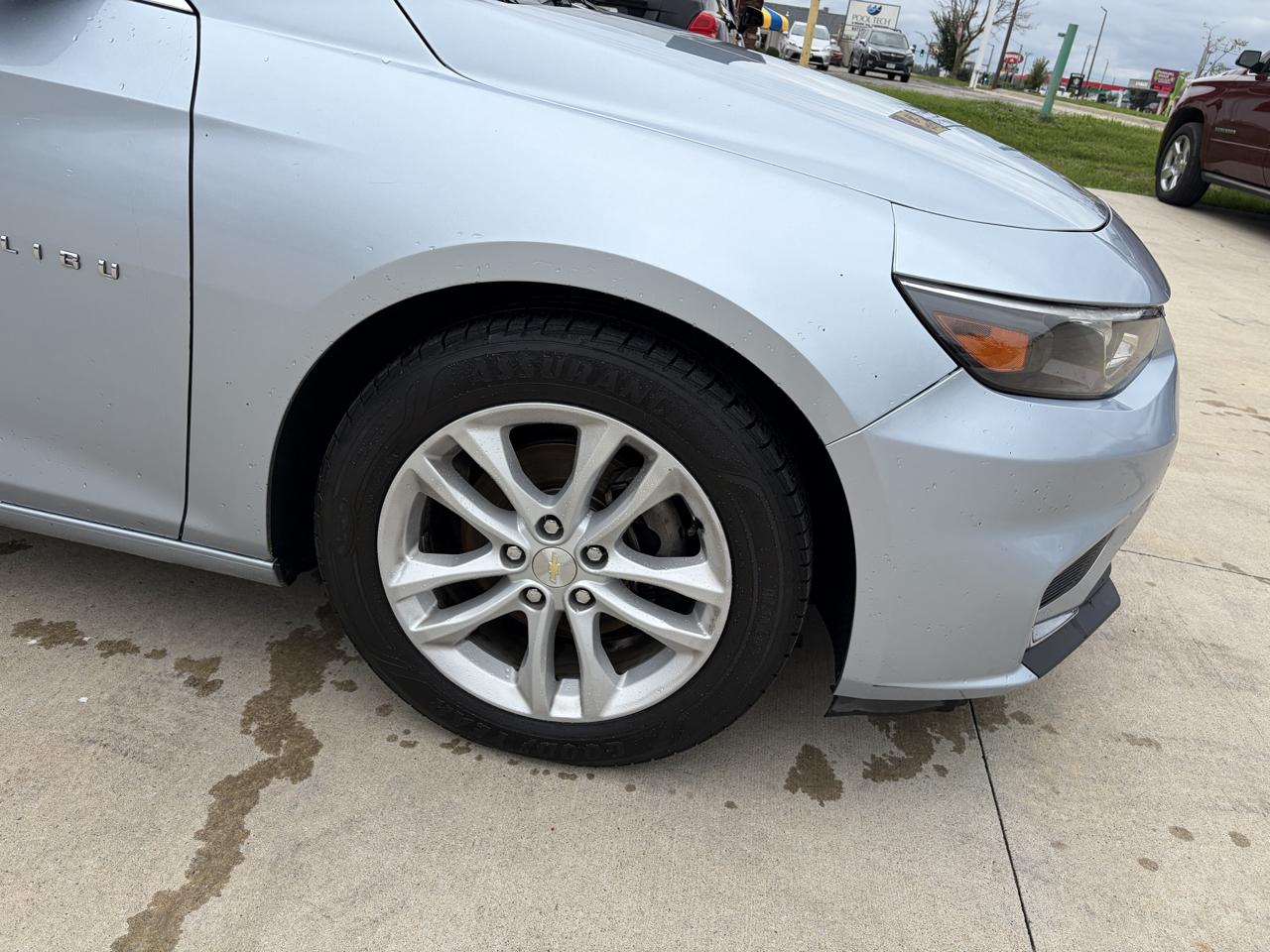 Chevrolet Malibu 4dr Sdn LT w/1LT 2017