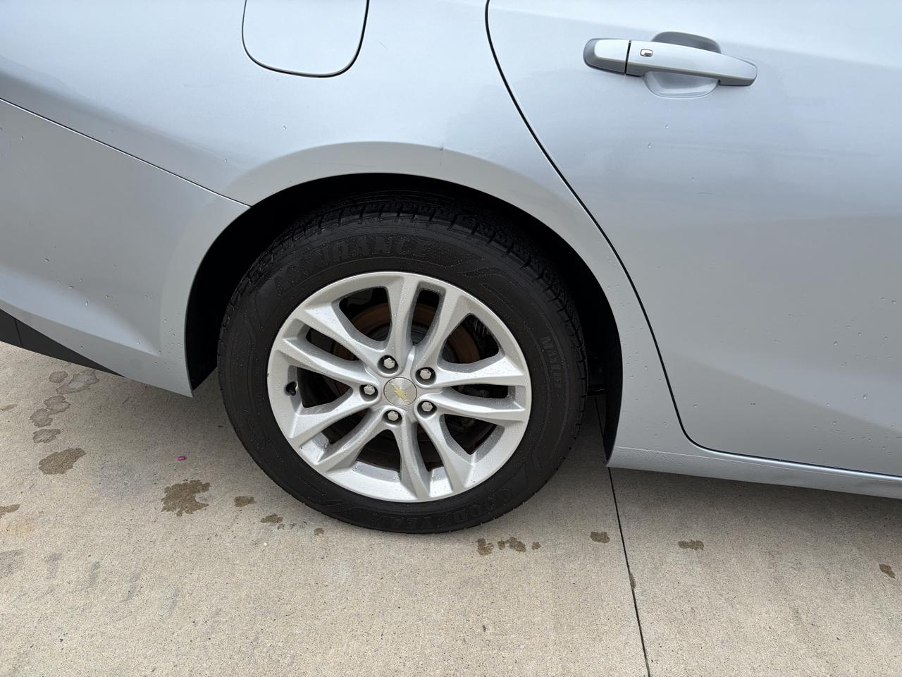Chevrolet Malibu 4dr Sdn LT w/1LT 2017