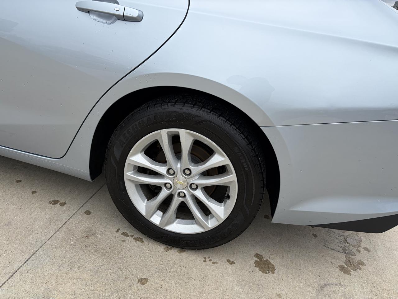 Chevrolet Malibu 4dr Sdn LT w/1LT 2017
