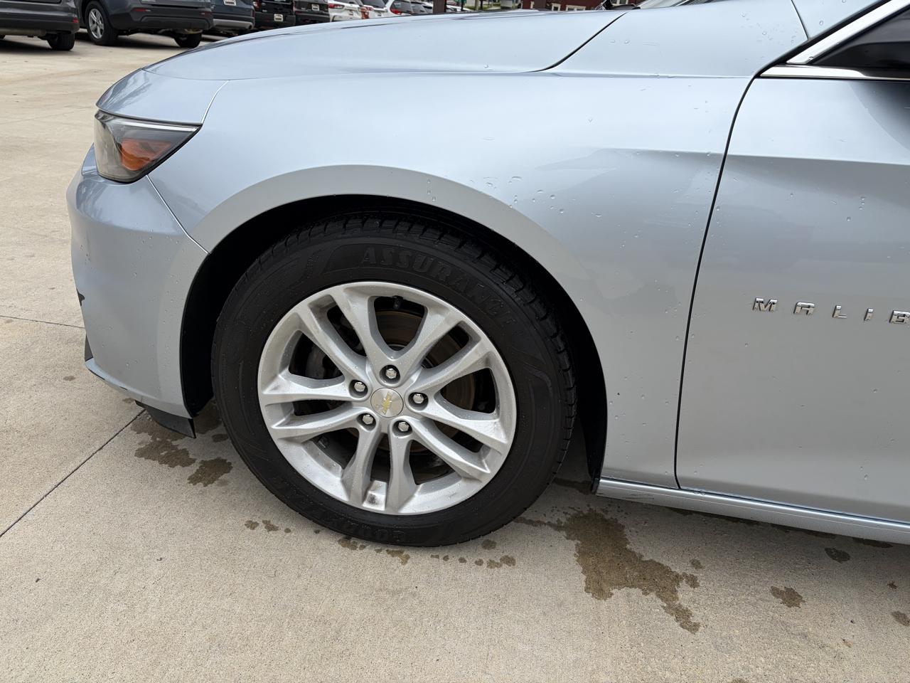Chevrolet Malibu 4dr Sdn LT w/1LT 2017