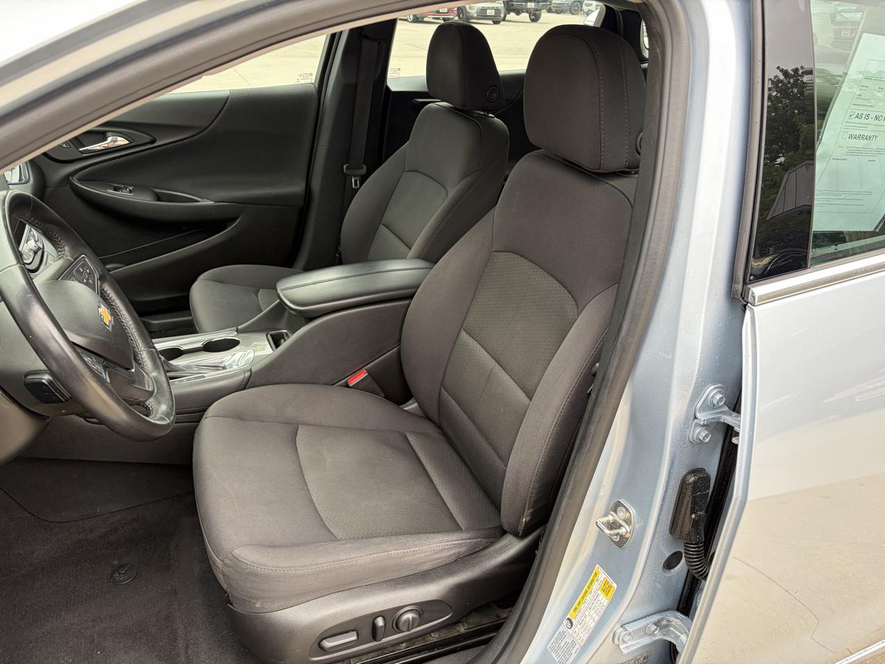 Chevrolet Malibu 4dr Sdn LT w/1LT 2017