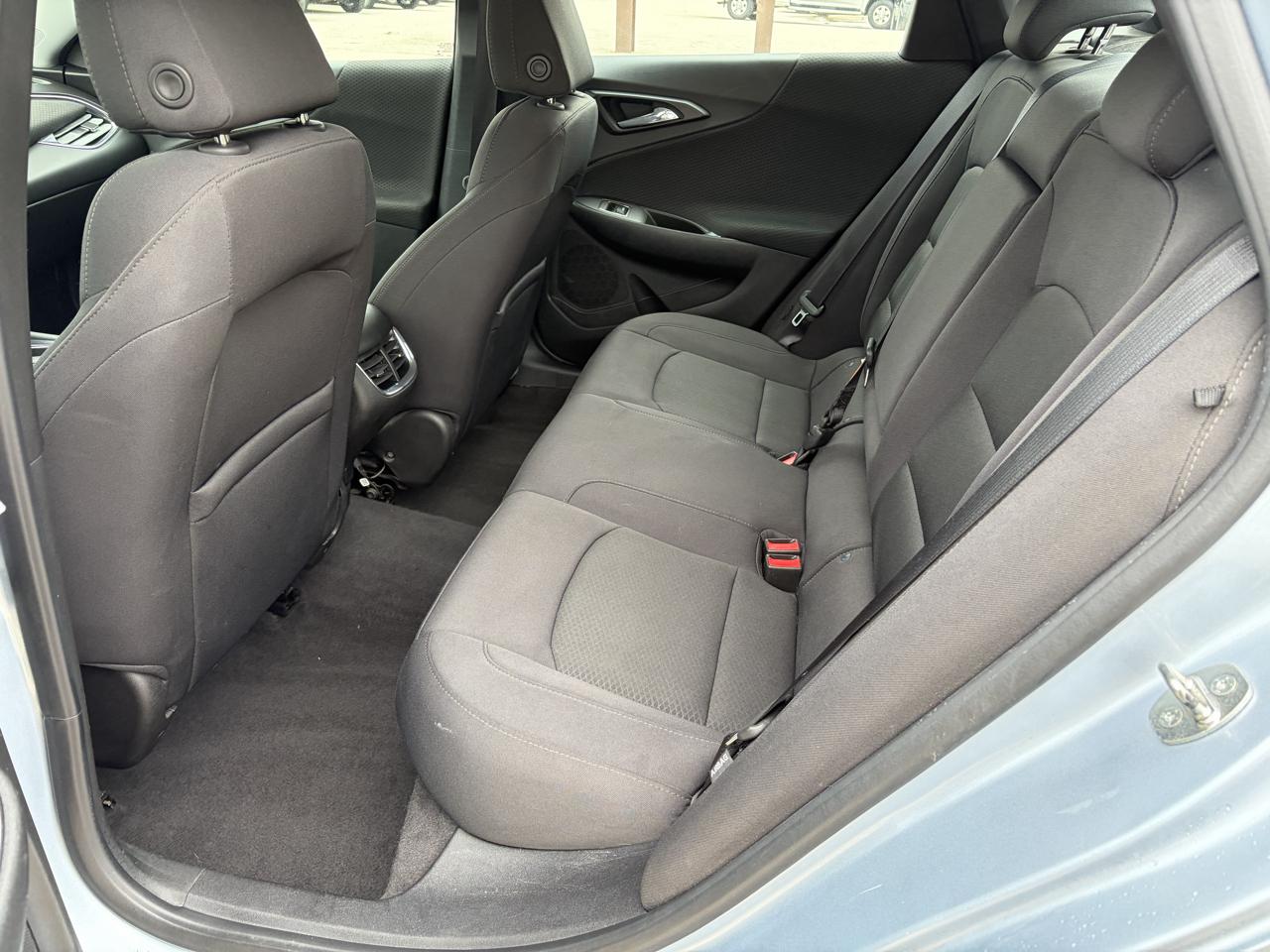 Chevrolet Malibu 4dr Sdn LT w/1LT 2017