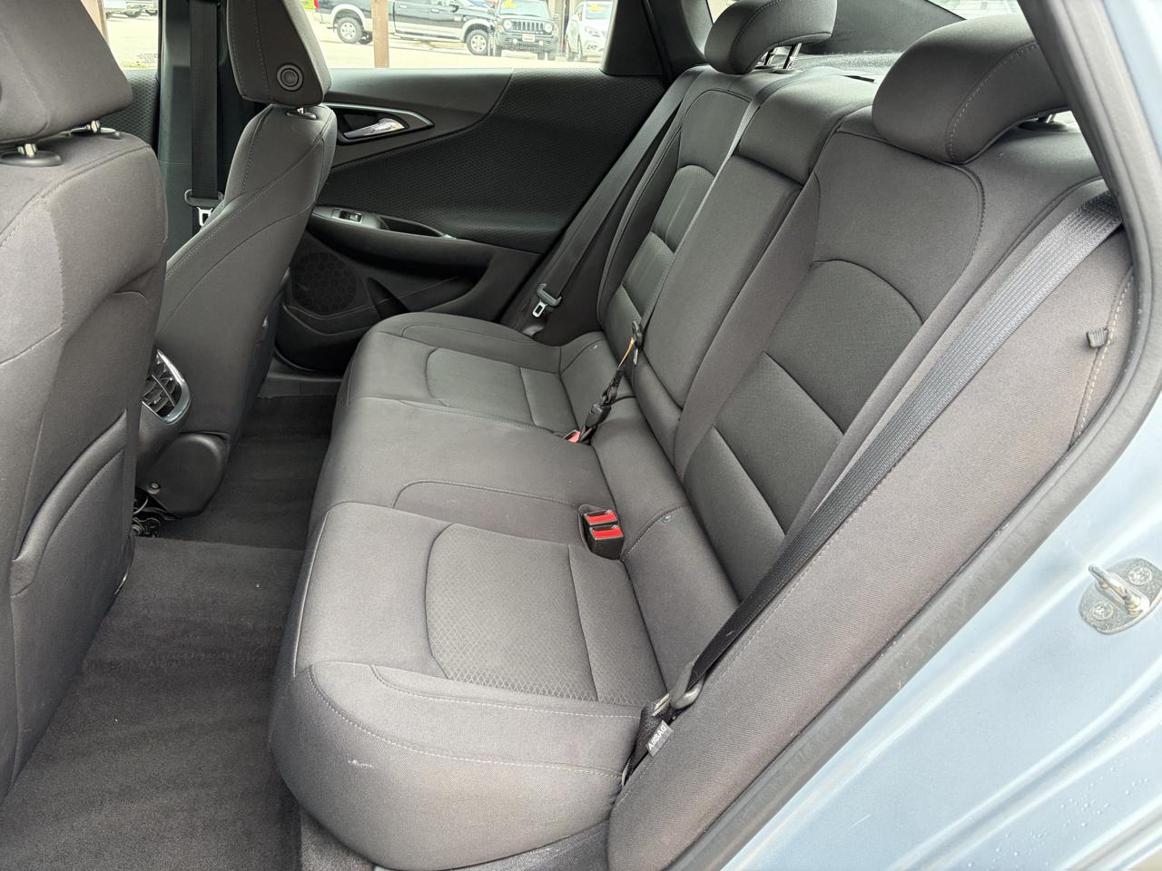 Chevrolet Malibu 4dr Sdn LT w/1LT 2017