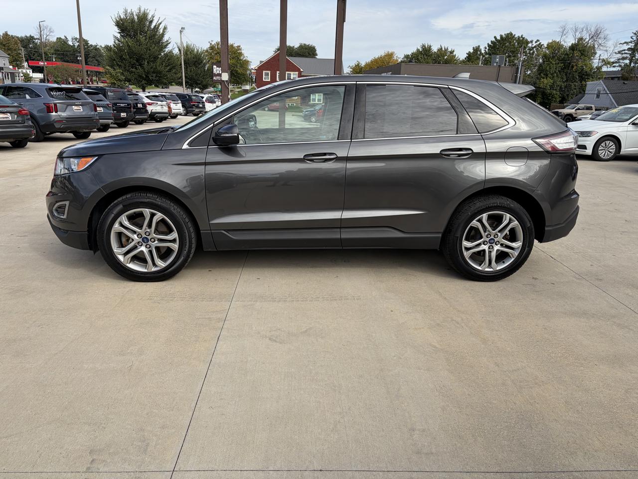 Ford Edge Titanium FWD 2017