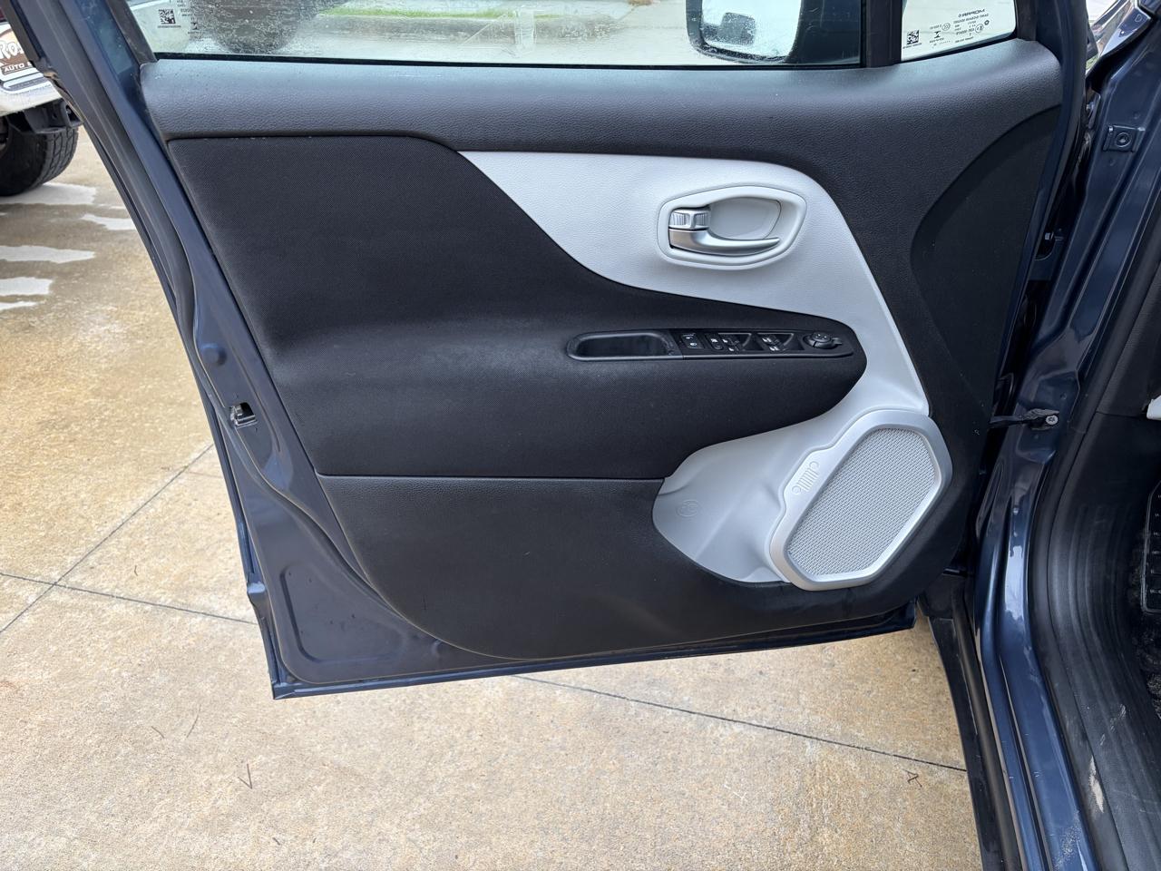 Jeep Renegade Latitude FWD 2020
