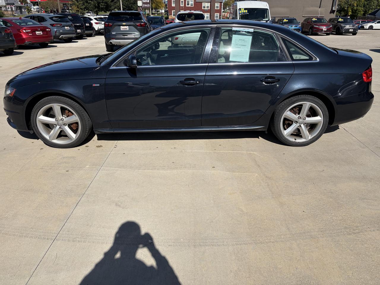 Audi A4 4dr Sdn Auto quattro 2.0T Premium Plus 2012