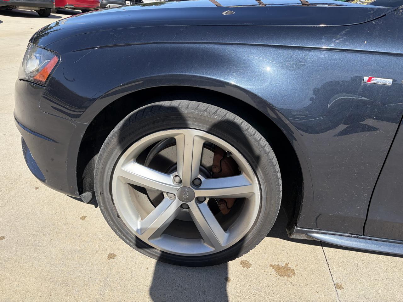 Audi A4 4dr Sdn Auto quattro 2.0T Premium Plus 2012