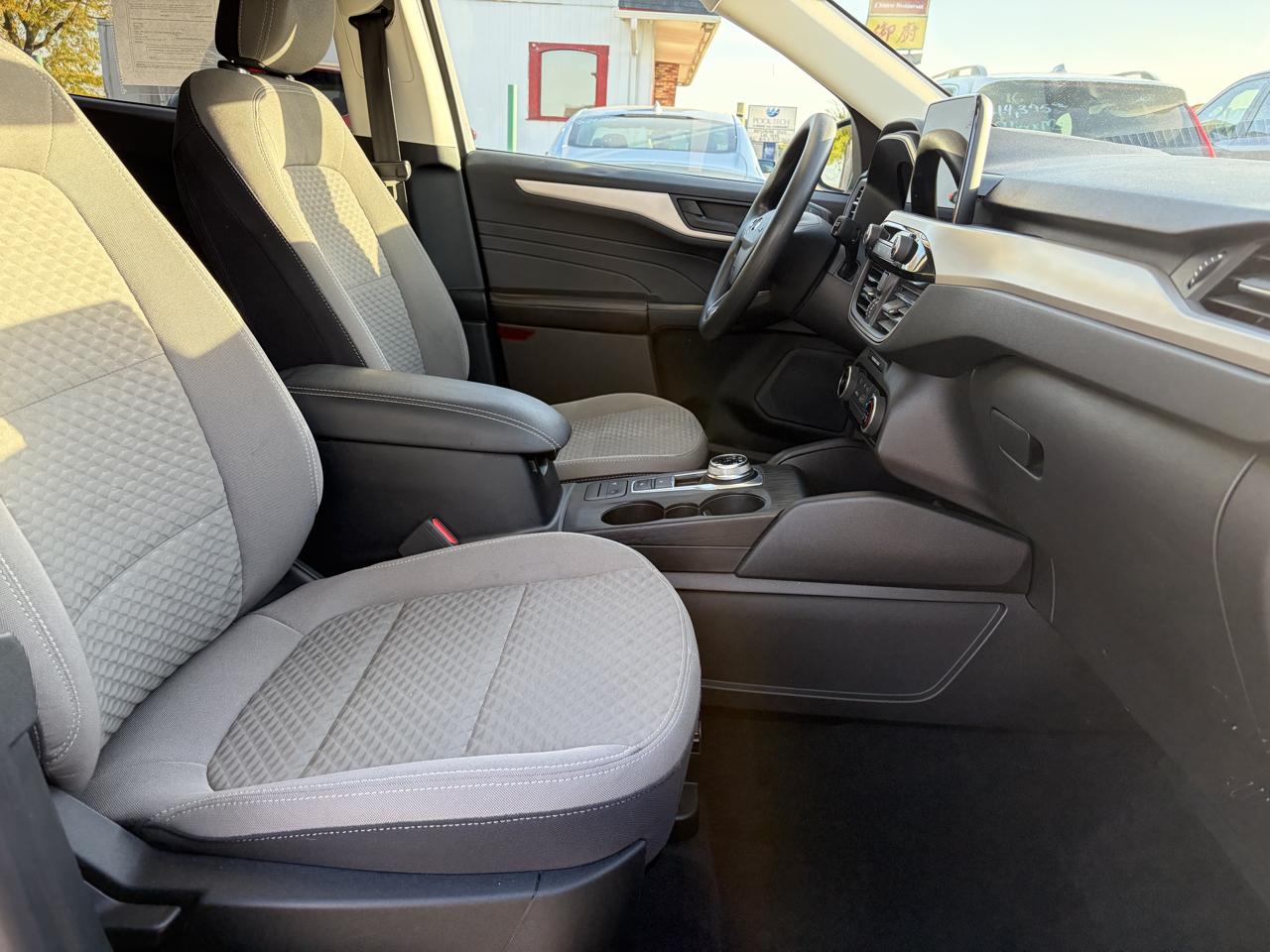 Ford Escape SE AWD 2022