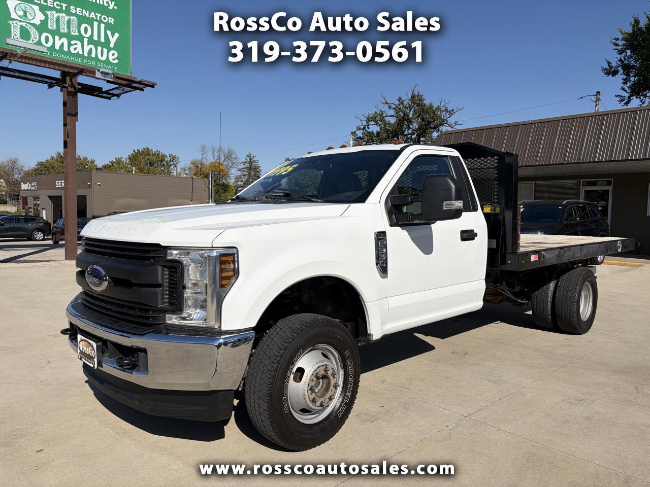 2019 Ford F-350 Super Duty Chassis Cab