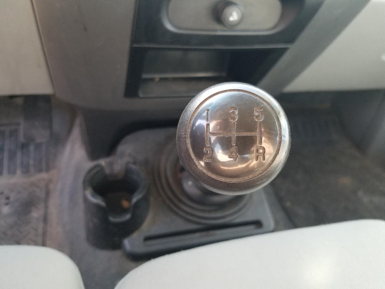 Ford F-150 2WD Reg Cab 126" XL 2008