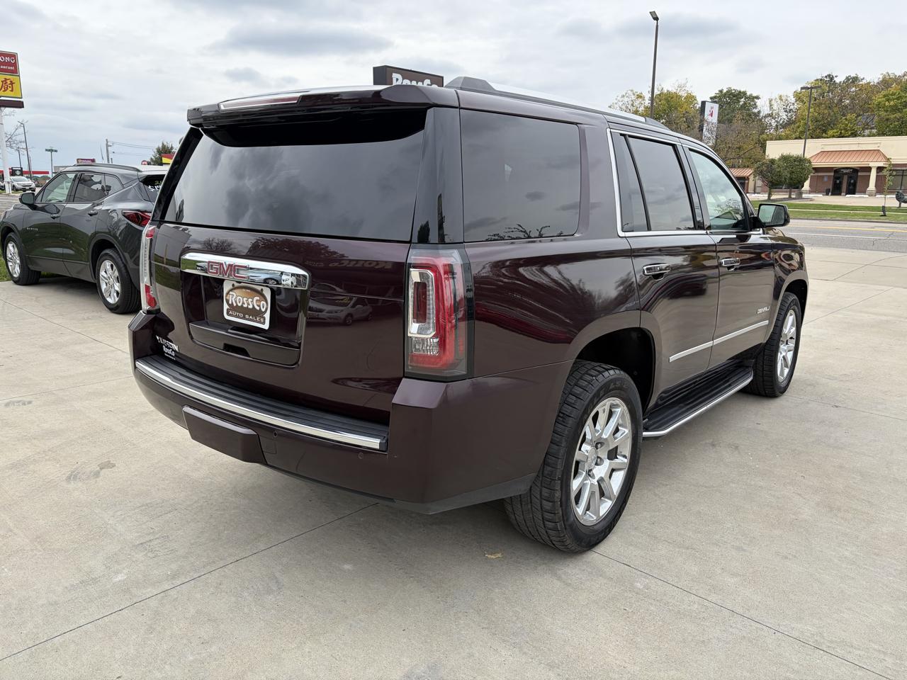 GMC Yukon 4WD 4dr Denali 2017