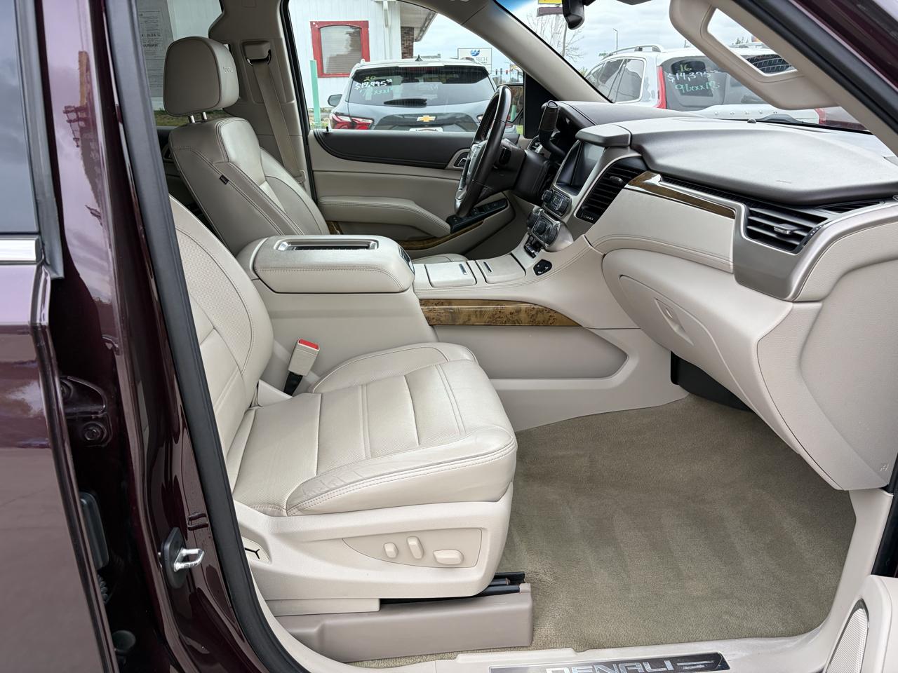 GMC Yukon 4WD 4dr Denali 2017