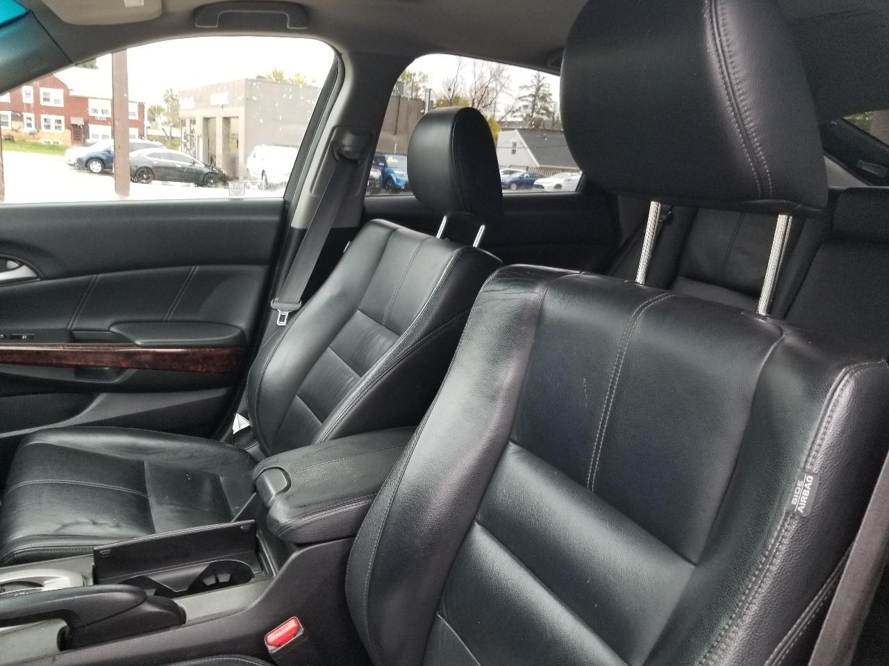 Honda Accord Crosstour 4WD 5dr EX-L 2010
