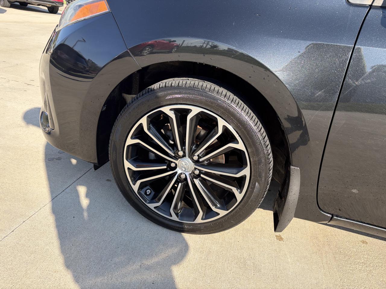 Toyota Corolla 4dr Sdn CVT S (Natl) 2014