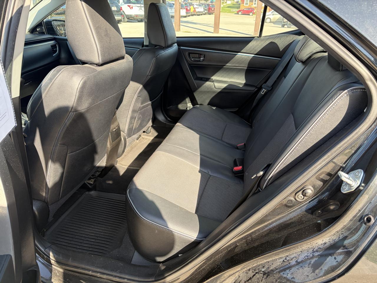 Toyota Corolla 4dr Sdn CVT S (Natl) 2014