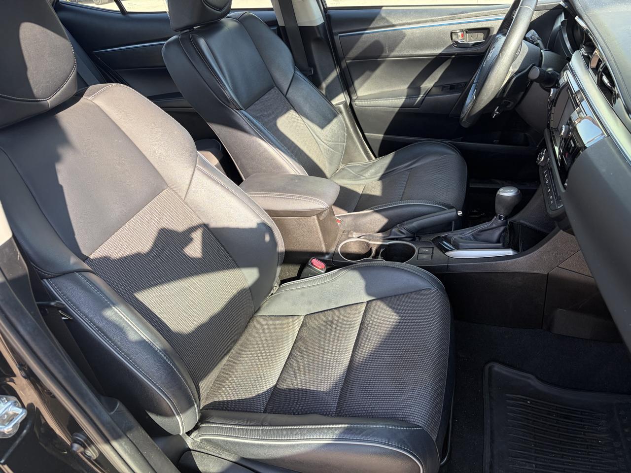 Toyota Corolla 4dr Sdn CVT S (Natl) 2014